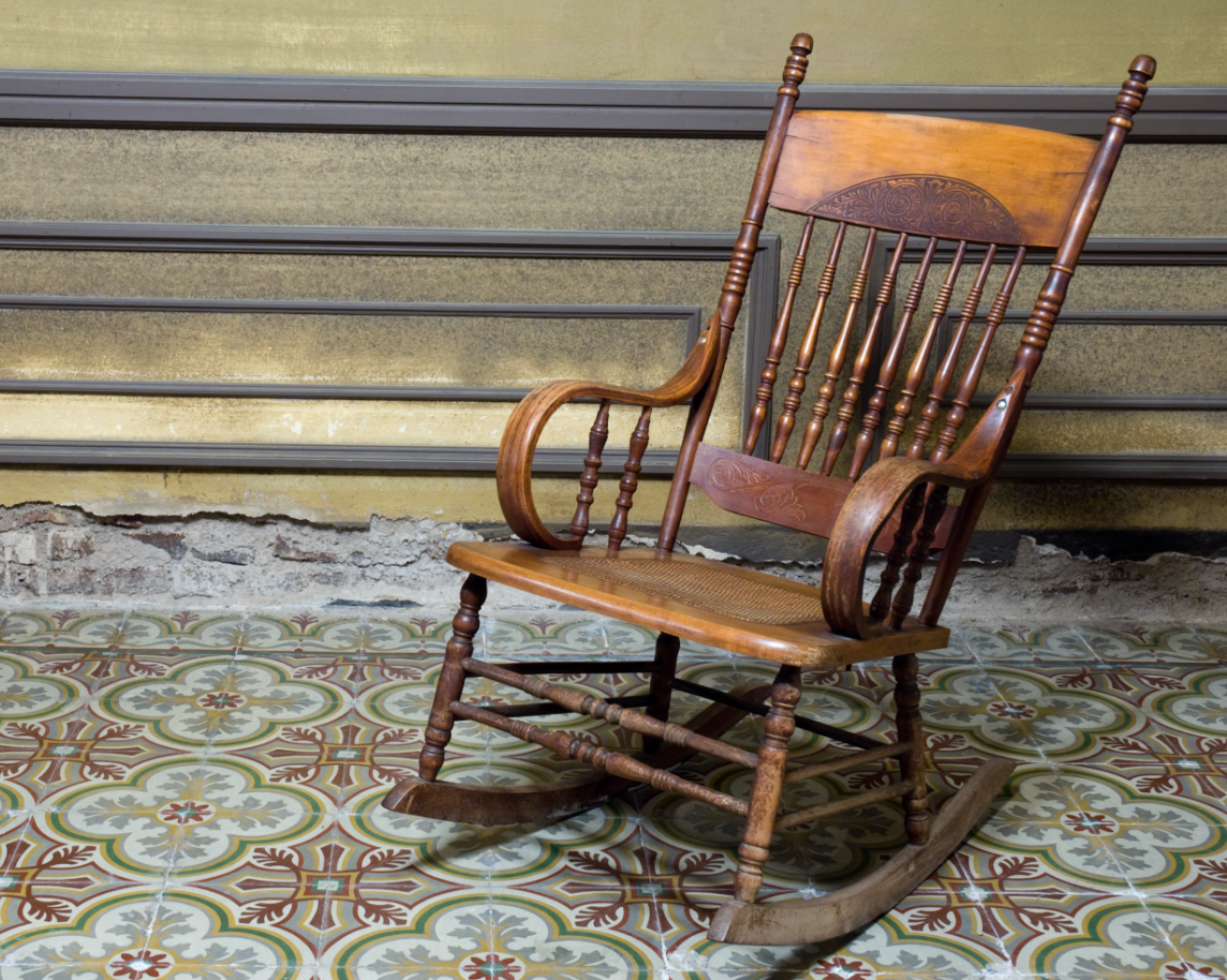 Antique porch rocking discount chairs