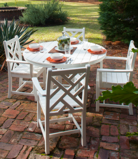 Conjunto de mesa y sillas polywood para jardín — Bricowork